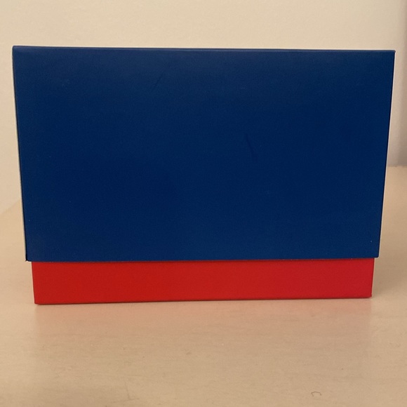 Disney California Adventure Starbucks Mug - Picture 3 of 8